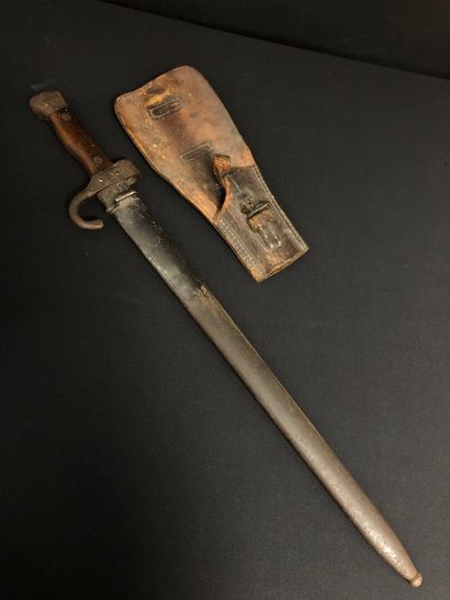 FRANCE.
Berthier model 1892 bayonet with...