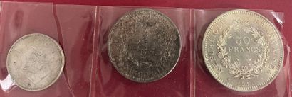 [Monnaie]. [France]. ALBUM de monnaies France.
Plusieurs...