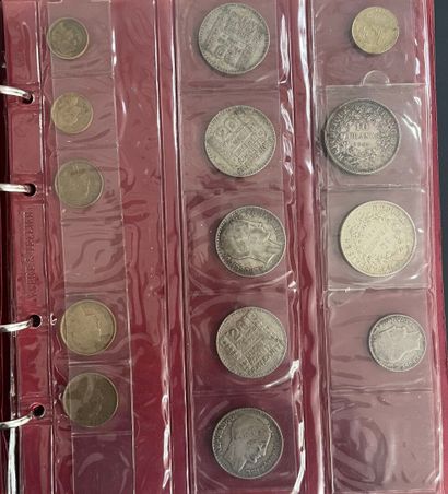 [Monnaie]. [France]. ALBUM de monnaies France.
Plusieurs...