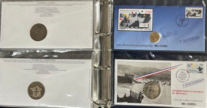 [Premier jour]. [Monnaie]. LOT de 3 albums...