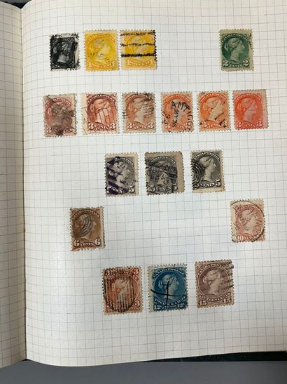 [Philately]. [World]. LOT of 5 binders/albums...