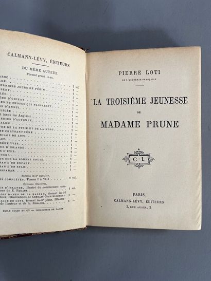 [Japon]. Lot de livres comprenant :
-LA VAUDERE...