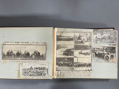 LOT of 5 ALBUMS of postcards and photos.
Also...