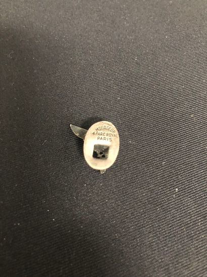 [Militaria]. BRIQUET in brass and metal representing...