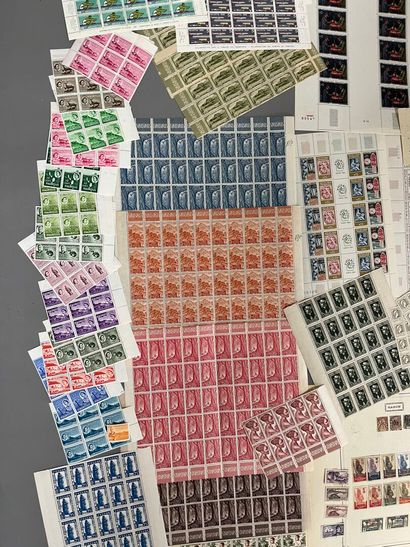 [Philately]. SET of plates of mint and other...