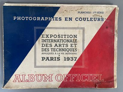[Exposition universelle]. [1900]. LOT including:
-...