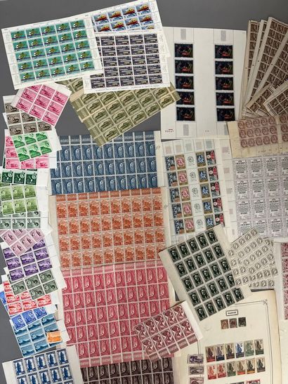 [Philately]. SET of plates of mint and other...