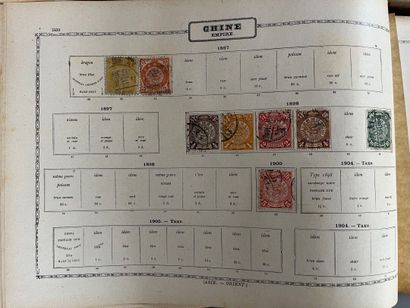 [Philately]. 4 ALBUMS of Maury world collection...