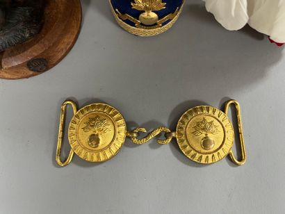 [Militaria]. LOT including:
-Saint-cyrien...
