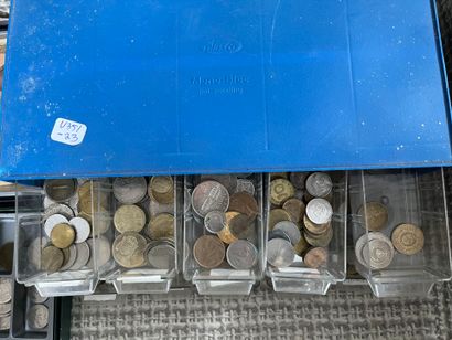 [Monnaie]. [France]. [Monde]. FORT LOT de...