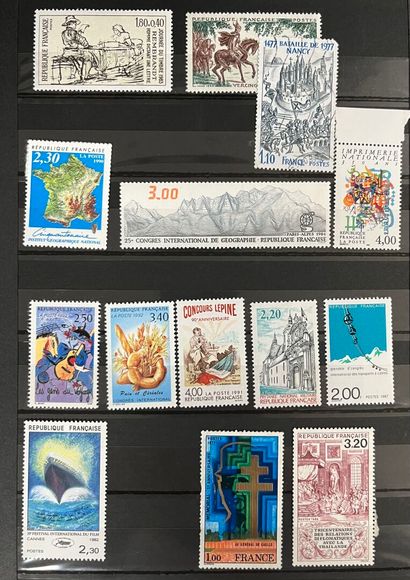 [Philately]. [France]. LOT of 3 albums of...