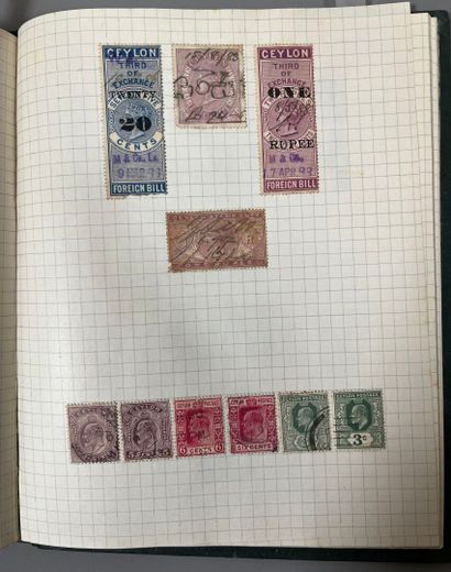 [Philately]. [World]. LOT of 5 binders/albums...