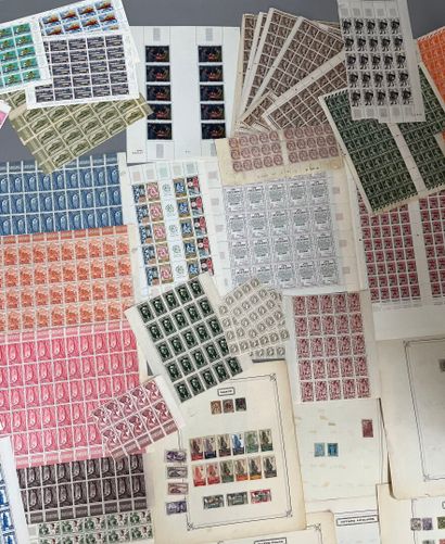 [Philately]. SET of plates of mint and other...