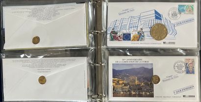 [Premier jour]. [Monnaie]. LOT de 3 albums...