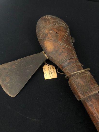 CASSE-TÊTE / Wood and metal axe with engraved...
