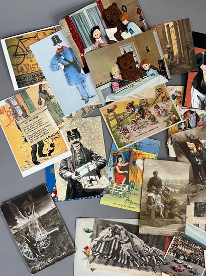 [Militaria]. LOT of fancy and military postcards...