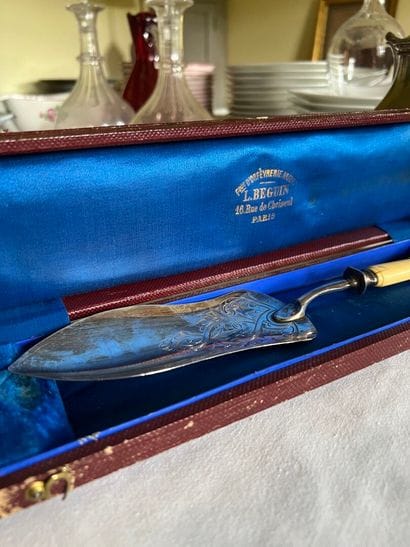 Minerve hallmarked silver dessert spoon in...