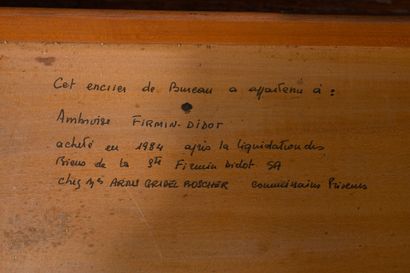 Restoration-period tuya burr writing desk....