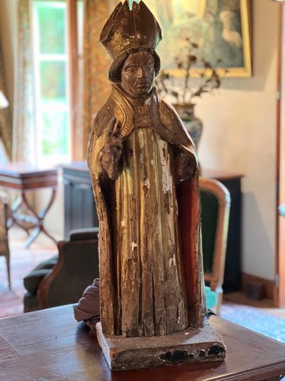 French school, 17th century
Bishop in polychrome...