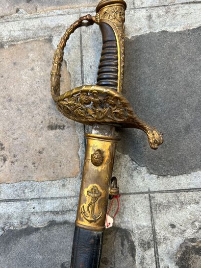 Naval officer's saber. Horn handle. Chased...