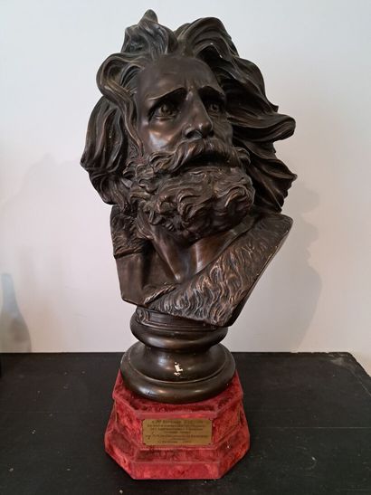 After François RUDE
Gallic warrior
Patinated...
