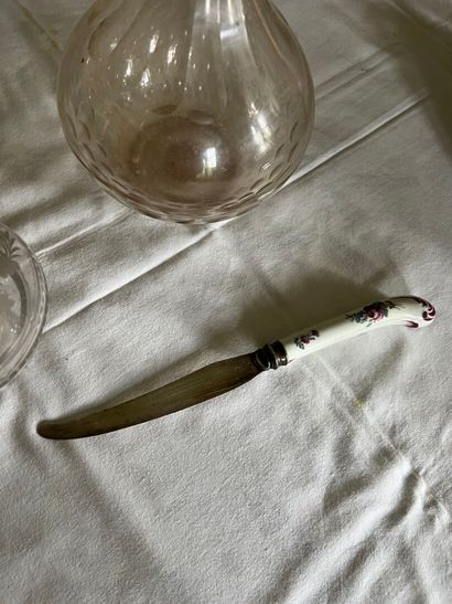 Germany 18th century
Silver knife with porcelain...