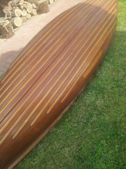 Canadian canoe, circa 1900
H. 30 L. 460 D.95...
