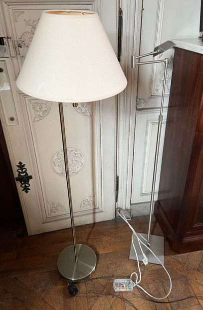 Set of reading lamp and brass lamp