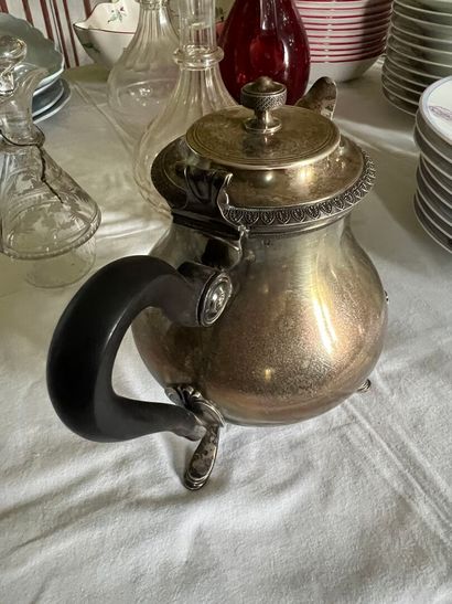 Hénin & Cie
Minerve hallmarked silver teapot,...