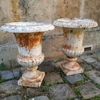 Pair of cast-iron Medici vases, late 19th...