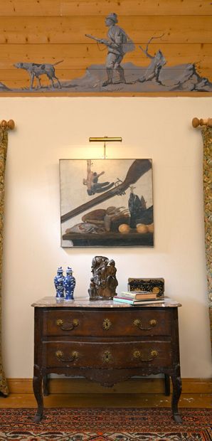 Louis XV period natural wood chest of drawers
It...