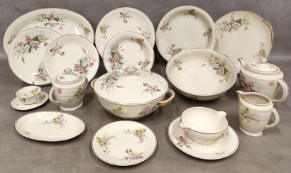 An 84-piece dinner service in Limoges porcelain
marked...