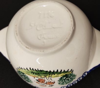 St Clément: four ear bowls with Breton decoration
Joint:...