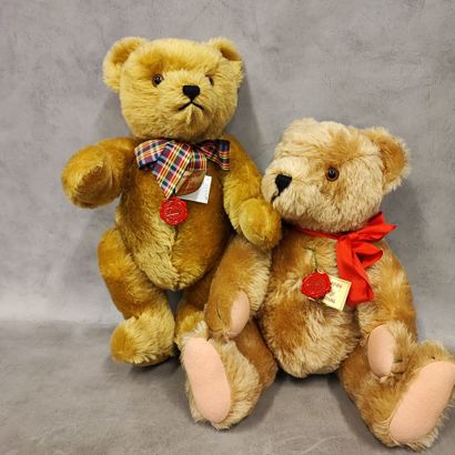 Teddy Hermann: two mohair teddy bears 
made...