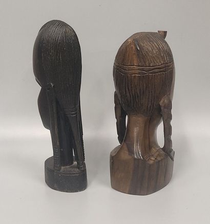 A set of 5 modern African wooden statuet...