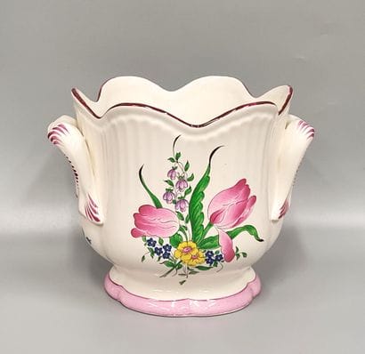 Lunéville KELLER et GUERIN: a pot holder...