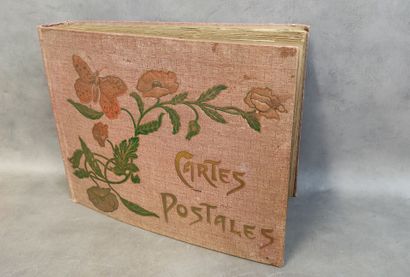 an album of about 350 mostly modern postcards
average...