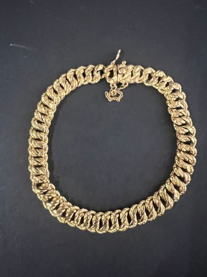 American mesh bracelet 
with two safety clasps
Weight:...