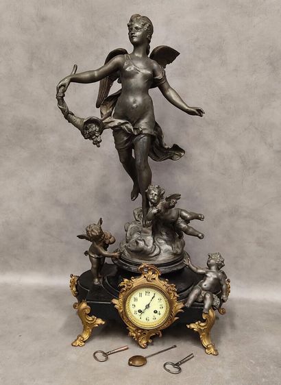 M. MOREAU: Pendulum
l'abondance - sculpture...