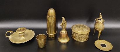 A brass lot: 
A round box decorated with...