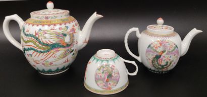 Chinese porcelain tea service with dragon...