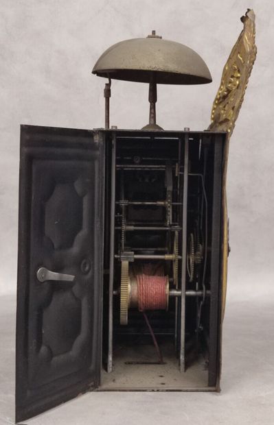 A clock movement by parquet Fabre Tible in...