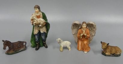 Set of twelve crib figures and animals
in...
