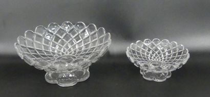 Baccarat: a fruit bowl and its four cups...