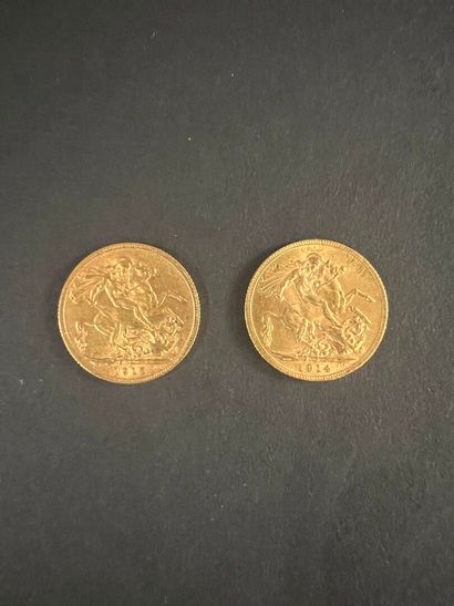 Two golden sovereigns George V 1915 and ...