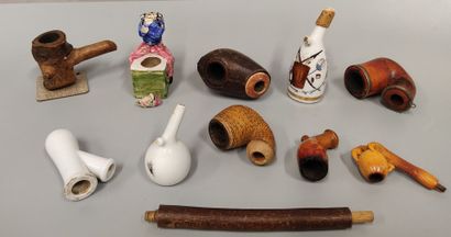 Set of smoking accessories
An earthenware...