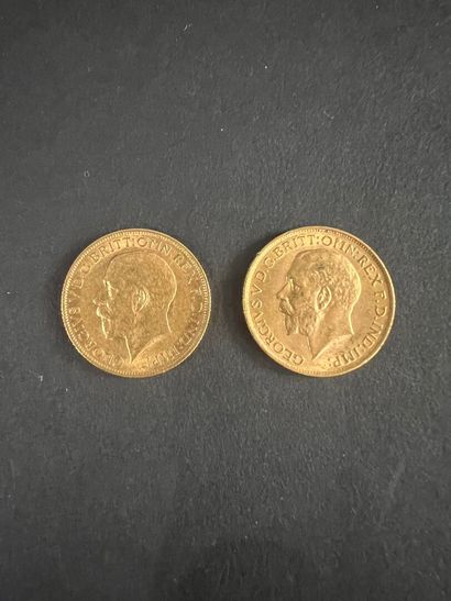 Two golden sovereigns George V 1915 and ...