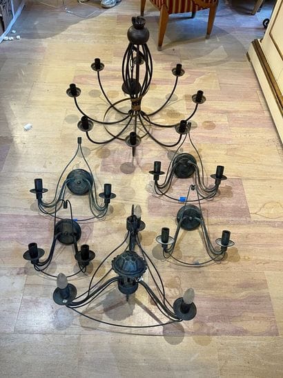 LOT comprising :
-two pairs of two-light...