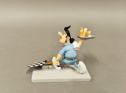 JOE BAR TEAM : Jo Bar en serveur
Figurine...