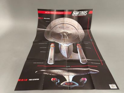 Star Treck, set of six ships in three boxes
mint...